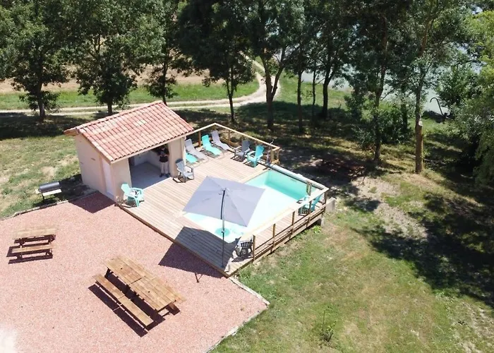 Dom wakacyjny Maison De Campagne, Bord De Lac, Piscine, Billard 11 Per Plieux