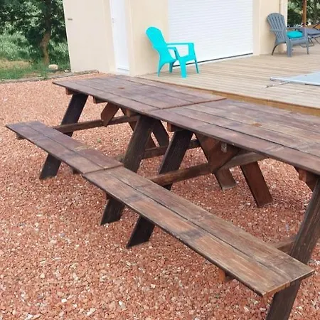 Maison De Campagne, Bord De Lac, Piscine, Billard 11 Per Σπίτι διακοπών Plieux