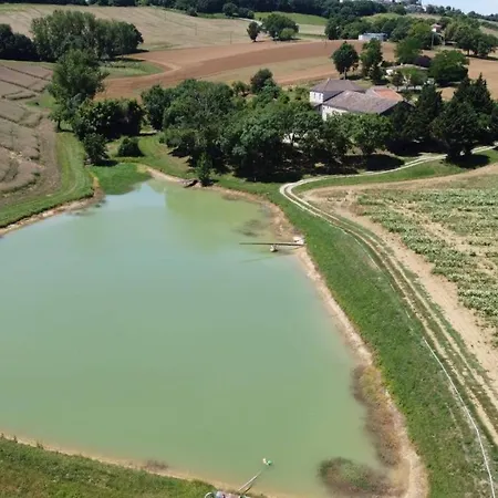 Σπίτι διακοπών Maison De Campagne, Bord De Lac, Piscine, Billard 11 Per Plieux