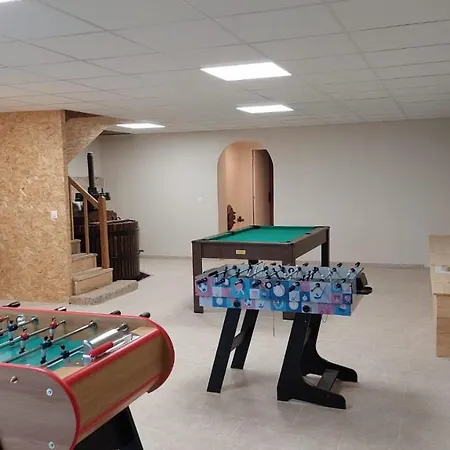 Maison De Campagne, Bord De Lac, Piscine, Billard 11 Per *